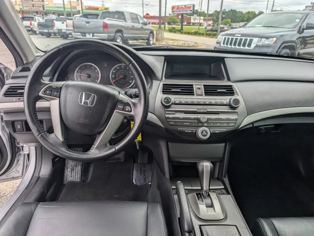 2012 Honda Accord Sdn SE (1HGCP2F60CA) with an Gas I4 2.4L/144 engine, 5-Speed Automatic transmission, located at 3959 U.S. 80 W, Phenix City, AL, 36870, (334) 297-4885, 32.469296, -85.135185 - 2012 Honda Accord Sdn SE - Photo#11