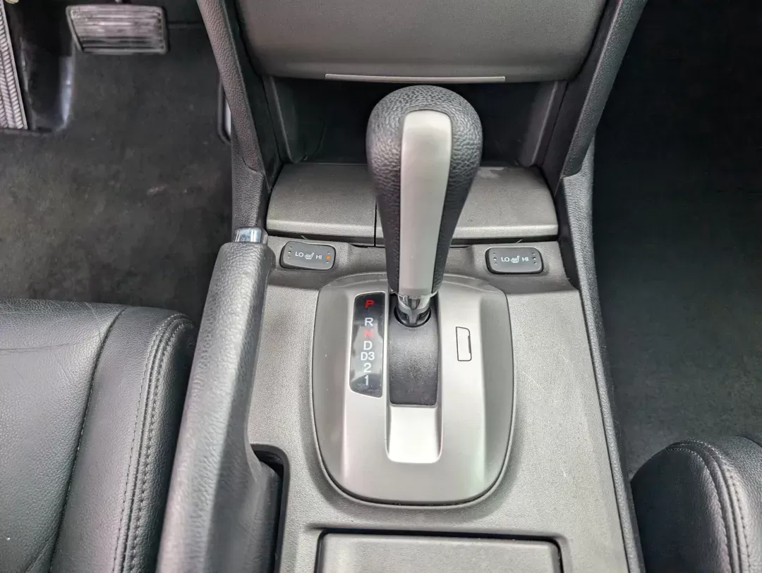 2012 Honda Accord Sdn SE (1HGCP2F60CA) with an Gas I4 2.4L/144 engine, 5-Speed Automatic transmission, located at 3959 U.S. 80 W, Phenix City, AL, 36870, (334) 297-4885, 32.469296, -85.135185 - 2012 Honda Accord Sdn SE - Photo#12