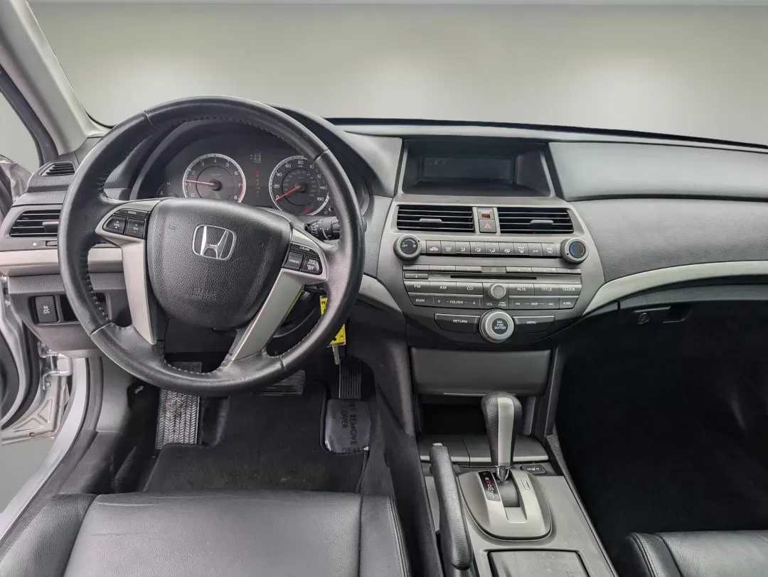 2012 Honda Accord Sdn SE (1HGCP2F60CA) with an Gas I4 2.4L/144 engine, 5-Speed Automatic transmission, located at 3959 U.S. 80 W, Phenix City, AL, 36870, (334) 297-4885, 32.469296, -85.135185 - 2012 Honda Accord Sdn SE - Photo#12