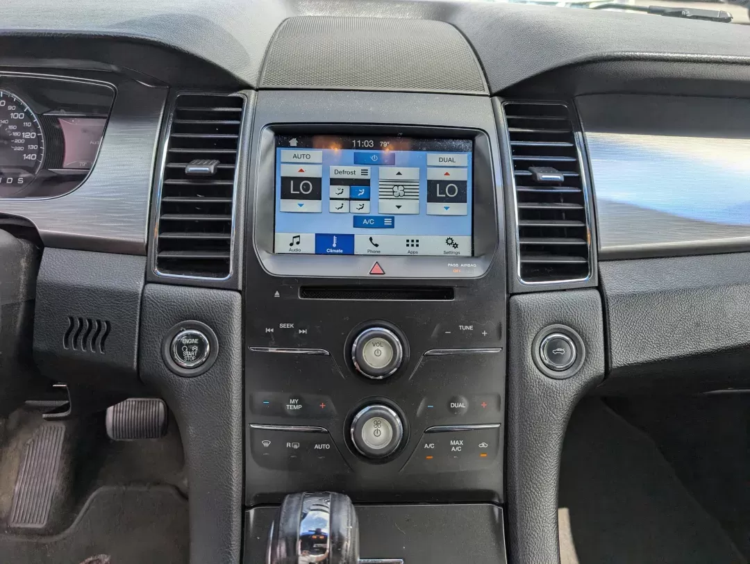 2016 Ford Taurus SEL (1FAHP2E80GG) with an Regular Unleaded V-6 3.5 L/213 engine, 6-Speed Automatic w/OD transmission, located at 5115 14th Ave., Columbus, GA, 31904, (706) 323-0345, 32.511494, -84.971046 - 2016 Ford Taurus SEL - Photo#15