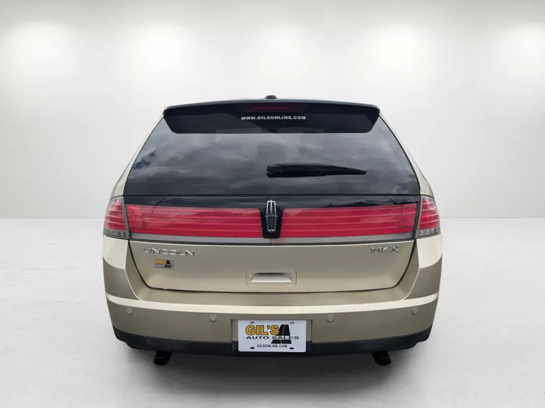 2010 Lincoln MKX (2LMDJ6JC4AB) with an Gas V6 3.5L/213 engine, 6-Speed w/OD Automatic transmission, located at 521 Old Farm Lane Rd, Prattville, AL, 36066, (334) 325-1505, 32.482460, -86.416367 - 2010 Lincoln MKX - Photo#5