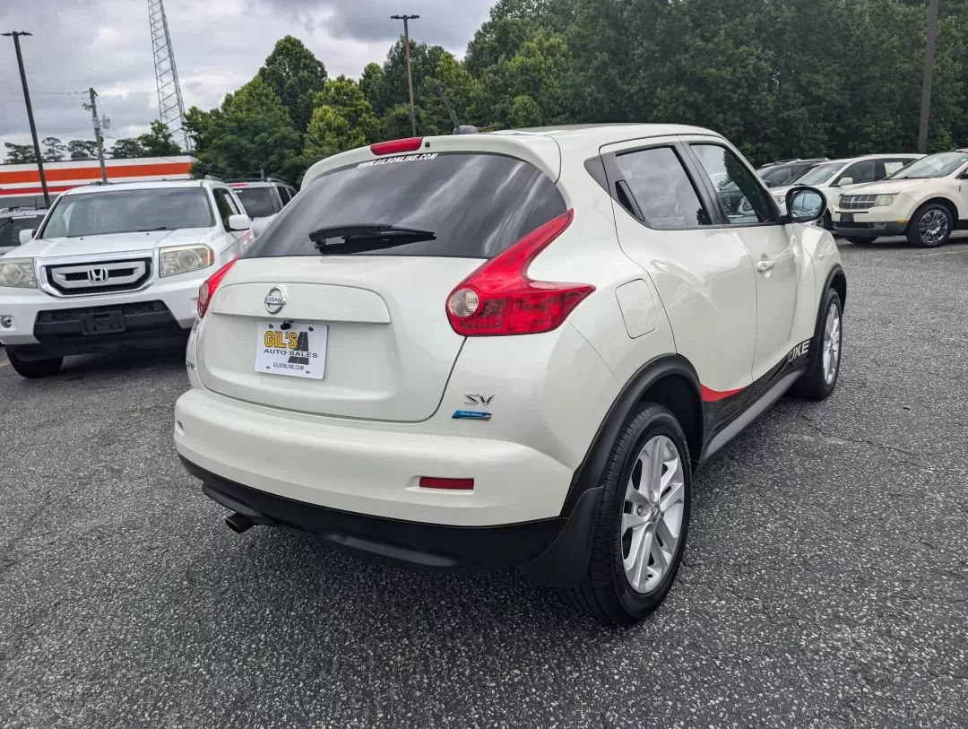 2012 /Black Nissan JUKE SV (JN8AF5MRXCT) with an Gas Turbocharged I4 1.6L/ engine, 1-Speed CVT transmission, located at 3959 U.S. 80 W, Phenix City, AL, 36870, (334) 297-4885, 32.469296, -85.135185 - 2012 Nissan JUKE SV - Photo#4