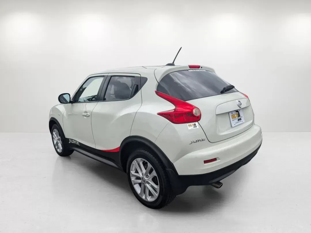 2012 /Black Nissan JUKE SV (JN8AF5MRXCT) with an Gas Turbocharged I4 1.6L/ engine, 1-Speed CVT transmission, located at 3959 U.S. 80 W, Phenix City, AL, 36870, (334) 297-4885, 32.469296, -85.135185 - 2012 Nissan JUKE SV - Photo#7