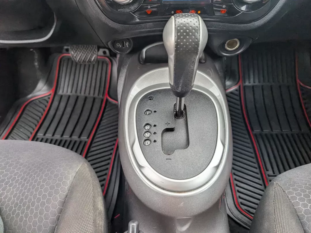 2012 /Black Nissan JUKE SV (JN8AF5MRXCT) with an Gas Turbocharged I4 1.6L/ engine, 1-Speed CVT transmission, located at 3959 U.S. 80 W, Phenix City, AL, 36870, (334) 297-4885, 32.469296, -85.135185 - 2012 Nissan JUKE SV - Photo#14