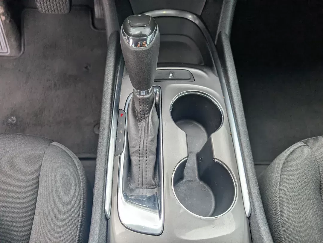 2020 /Jet Black Chevrolet Malibu LT (1G1ZD5ST5LF) with an Turbocharged Gas I4 1.5L/91 engine, 1-Speed Automatic transmission, located at 3959 U.S. 80 W, Phenix City, AL, 36870, (334) 297-4885, 32.469296, -85.135185 - 2020 Chevrolet Malibu LT - Photo#13