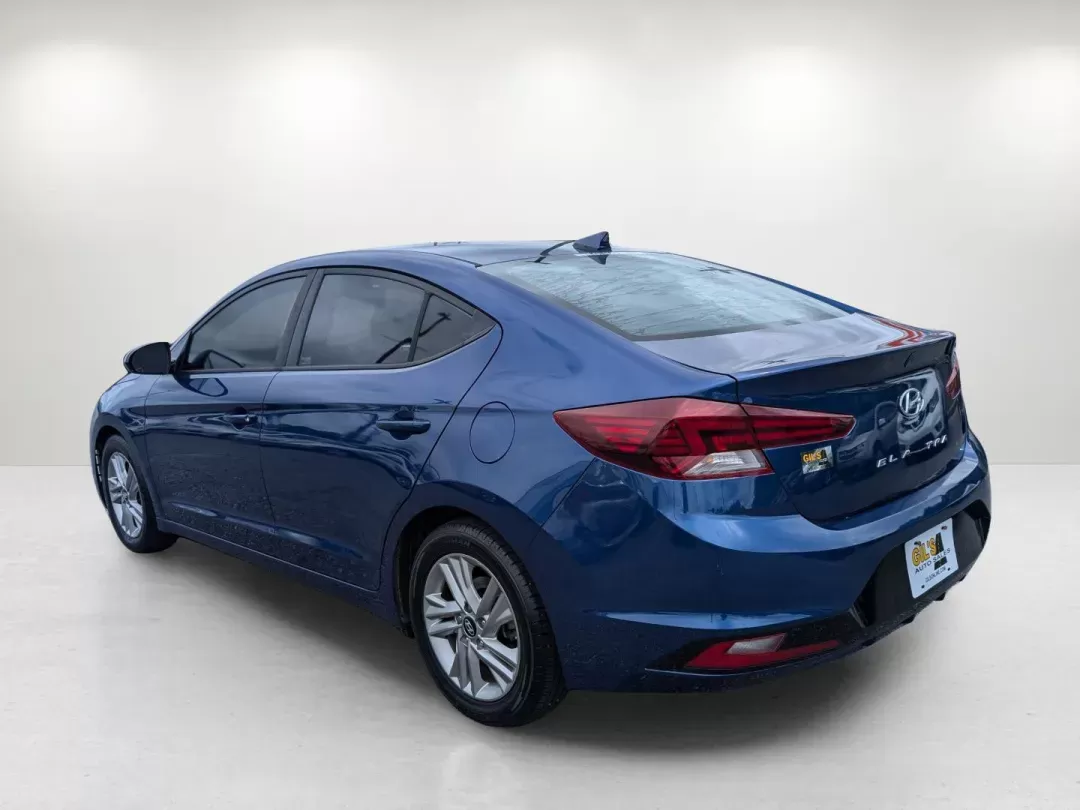 2019 /Gray Hyundai Elantra SEL (5NPD84LF6KH) with an Regular Unleaded I-4 2.0 L/122 engine, 6-Speed Automatic w/OD transmission, located at 1430 Gateway Drive, Opelika, AL, 36801, (334) 239-0944, 32.637871, -85.409790 - 2019 Hyundai Elantra SEL - Photo#6