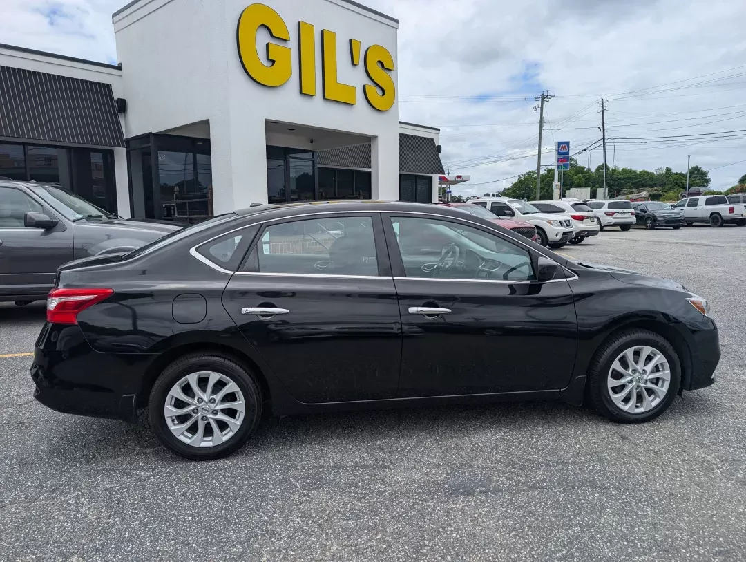 2019 /Charcoal Nissan Sentra SV (3N1AB7AP0KL) with an Regular Unleaded I-4 1.8 L/110 engine, 1-Speed CVT w/OD transmission, located at 3959 U.S. 80 W, Phenix City, AL, 36870, (334) 297-4885, 32.469296, -85.135185 - 2019 Nissan Sentra SV - Photo#3