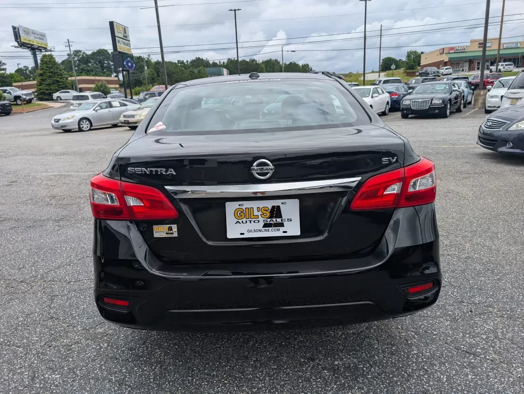 2019 /Charcoal Nissan Sentra SV (3N1AB7AP0KL) with an Regular Unleaded I-4 1.8 L/110 engine, 1-Speed CVT w/OD transmission, located at 3959 U.S. 80 W, Phenix City, AL, 36870, (334) 297-4885, 32.469296, -85.135185 - 2019 Nissan Sentra SV - Photo#5