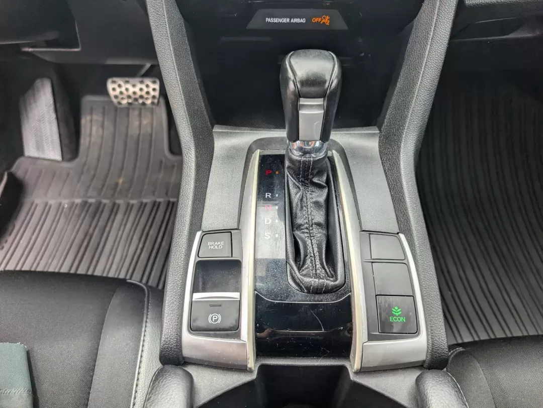 2020 Honda Civic Sedan Sport (2HGFC2F86LH) with an Regular Unleaded I-4 2.0 L/122 engine, 1-Speed CVT w/OD transmission, located at 3959 U.S. 80 W, Phenix City, AL, 36870, (334) 297-4885, 32.469296, -85.135185 - 2020 Honda Civic Sedan Sport - Photo#13