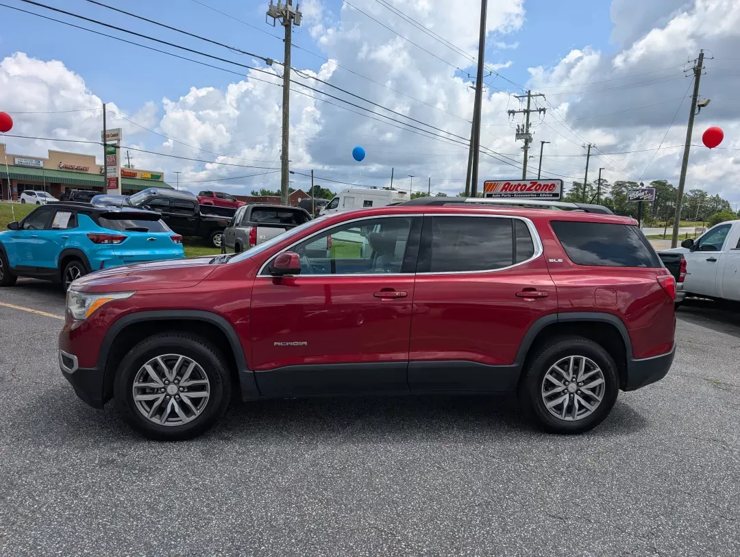 2019 /Dark Ash Gray/ Light Ash Gray GMC Acadia SLE (1GKKNLLA1KZ) with an Gas I4 2.5L/150 engine, 6-Speed Automatic transmission, located at 3959 U.S. 80 W, Phenix City, AL, 36870, (334) 297-4885, 32.469296, -85.135185 - 2019 GMC Acadia SLE - Photo#7