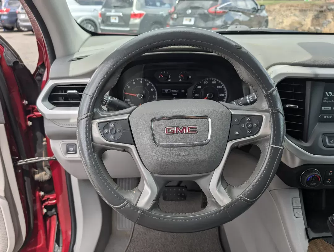 2019 /Dark Ash Gray/ Light Ash Gray GMC Acadia SLE (1GKKNLLA1KZ) with an Gas I4 2.5L/150 engine, 6-Speed Automatic transmission, located at 3959 U.S. 80 W, Phenix City, AL, 36870, (334) 297-4885, 32.469296, -85.135185 - 2019 GMC Acadia SLE - Photo#15