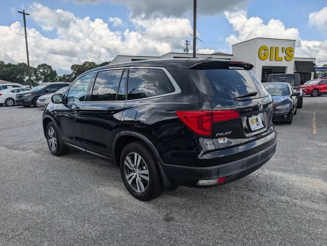 2016 Honda Pilot EX (5FNYF5H34GB) with an Regular Unleaded V-6 3.5 L/212 engine, 6-Speed Automatic w/OD transmission, located at 3959 U.S. 80 W, Phenix City, AL, 36870, (334) 297-4885, 32.469296, -85.135185 - 2016 Honda Pilot EX - Photo#6