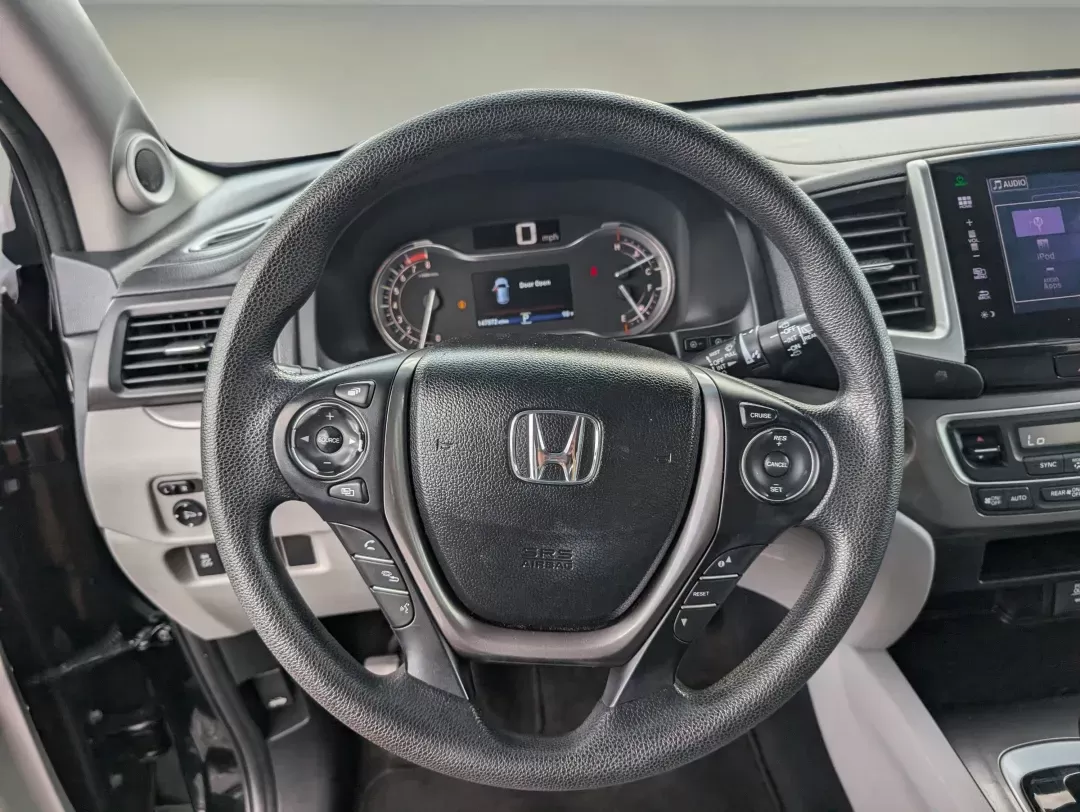 2016 Honda Pilot EX (5FNYF5H34GB) with an Regular Unleaded V-6 3.5 L/212 engine, 6-Speed Automatic w/OD transmission, located at 5115 14th Ave., Columbus, GA, 31904, (706) 323-0345, 32.511494, -84.971046 - 2016 Honda Pilot EX - Photo#15