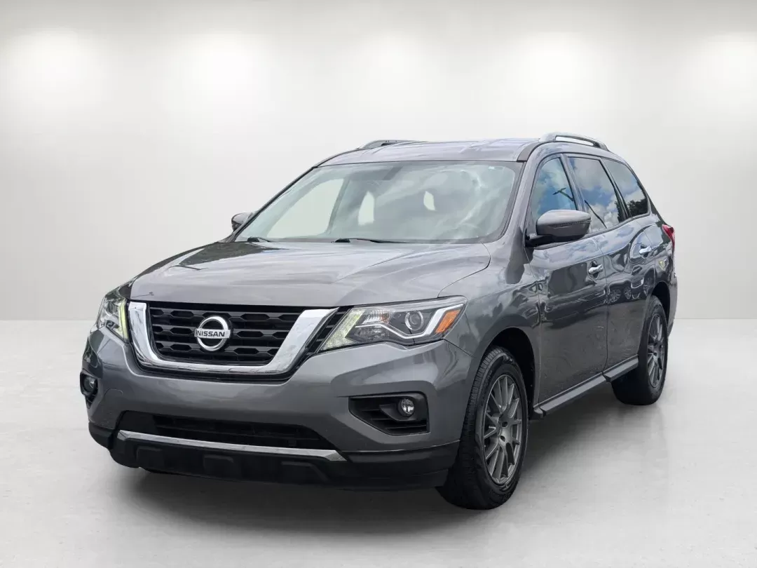2019 /Charcoal Nissan Pathfinder SV (5N1DR2MM4KC) with an Regular Unleaded V-6 3.5 L/213 engine, 1-Speed CVT w/OD transmission, located at 3959 U.S. 80 W, Phenix City, AL, 36870, (334) 297-4885, 32.469296, -85.135185 - 2019 Nissan Pathfinder SV - Photo#1