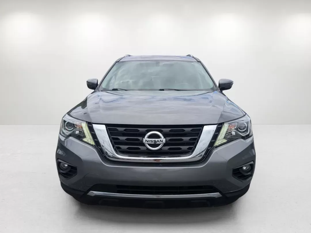2019 /Charcoal Nissan Pathfinder SV (5N1DR2MM4KC) with an Regular Unleaded V-6 3.5 L/213 engine, 1-Speed CVT w/OD transmission, located at 3959 U.S. 80 W, Phenix City, AL, 36870, (334) 297-4885, 32.469296, -85.135185 - 2019 Nissan Pathfinder SV - Photo#2