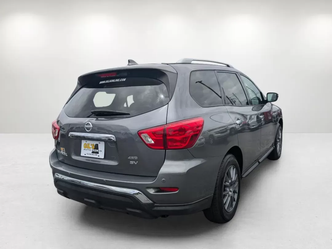 2019 /Charcoal Nissan Pathfinder SV (5N1DR2MM4KC) with an Regular Unleaded V-6 3.5 L/213 engine, 1-Speed CVT w/OD transmission, located at 3959 U.S. 80 W, Phenix City, AL, 36870, (334) 297-4885, 32.469296, -85.135185 - 2019 Nissan Pathfinder SV - Photo#5