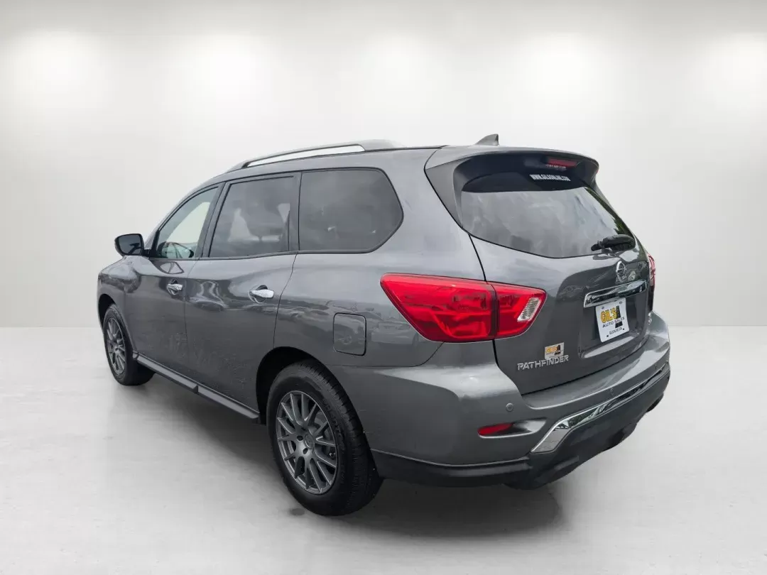2019 /Charcoal Nissan Pathfinder SV (5N1DR2MM4KC) with an Regular Unleaded V-6 3.5 L/213 engine, 1-Speed CVT w/OD transmission, located at 3959 U.S. 80 W, Phenix City, AL, 36870, (334) 297-4885, 32.469296, -85.135185 - 2019 Nissan Pathfinder SV - Photo#7