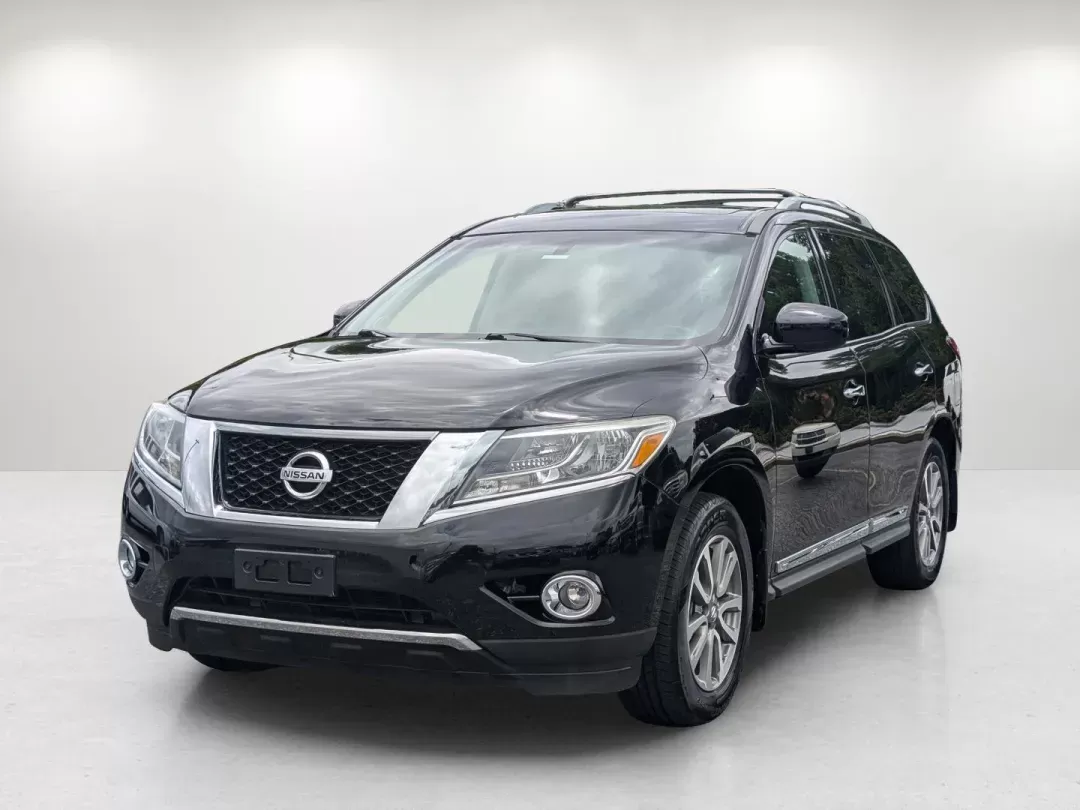 2013 /Charcoal Nissan Pathfinder SL (5N1AR2MN7DC) with an Gas V6 3.5L/ engine, 1-Speed Continuously Variable Ratio transmission, located at 3959 U.S. 80 W, Phenix City, AL, 36870, (334) 297-4885, 32.469296, -85.135185 - 2013 Nissan Pathfinder SL - Photo#1