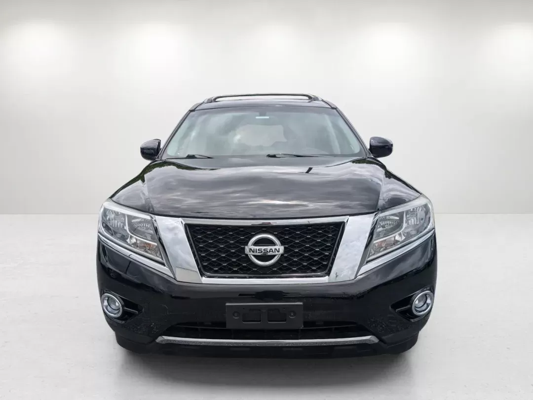 2013 /Charcoal Nissan Pathfinder SL (5N1AR2MN7DC) with an Gas V6 3.5L/ engine, 1-Speed Continuously Variable Ratio transmission, located at 3959 U.S. 80 W, Phenix City, AL, 36870, (334) 297-4885, 32.469296, -85.135185 - 2013 Nissan Pathfinder SL - Photo#2