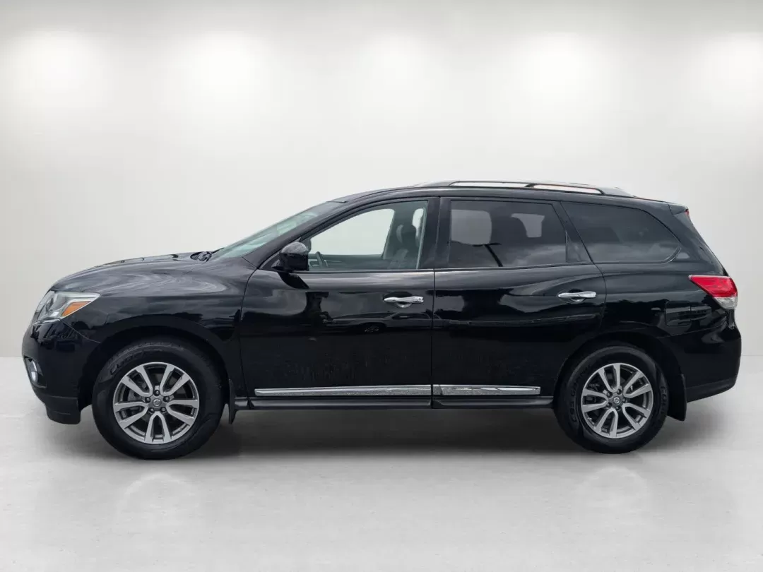 2013 /Charcoal Nissan Pathfinder SL (5N1AR2MN7DC) with an Gas V6 3.5L/ engine, 1-Speed Continuously Variable Ratio transmission, located at 3959 U.S. 80 W, Phenix City, AL, 36870, (334) 297-4885, 32.469296, -85.135185 - 2013 Nissan Pathfinder SL - Photo#8