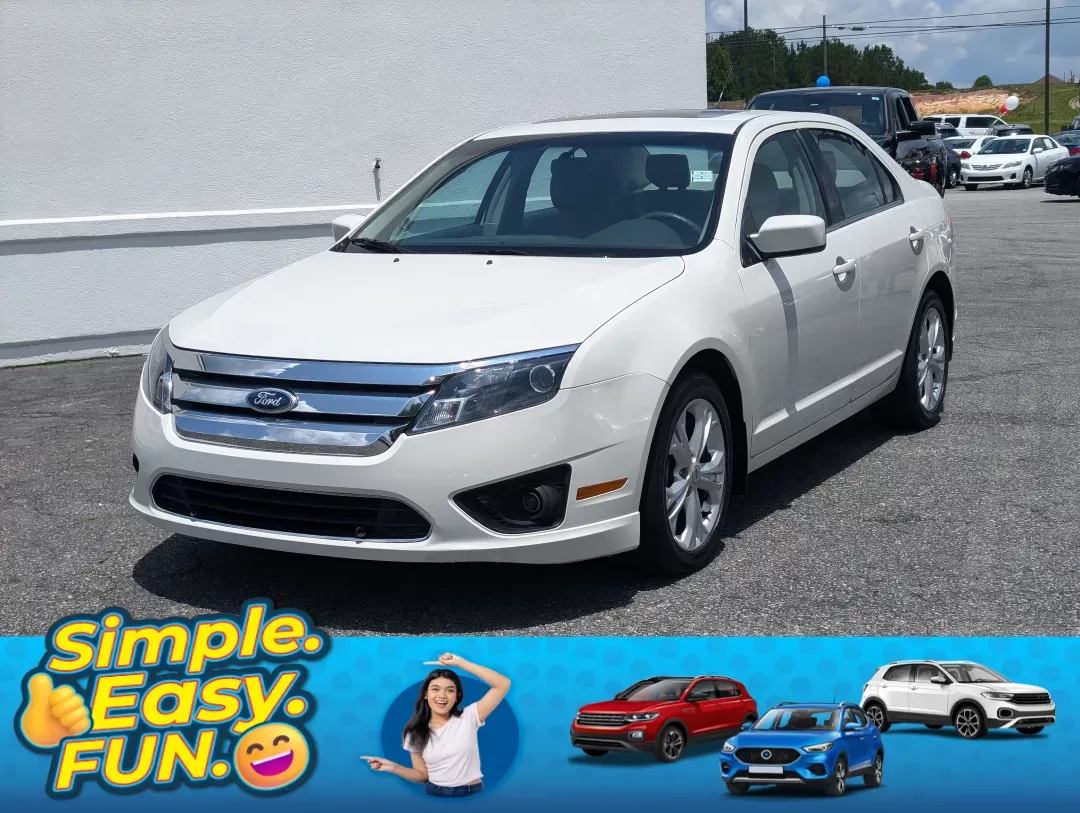 2012 Ford Fusion SE (3FAHP0HAXCR) with an Gas I4 2.5L/152 engine, 6-Speed Automatic transmission, located at 3959 U.S. 80 W, Phenix City, AL, 36870, (334) 297-4885, 32.469296, -85.135185 - 2012 Ford Fusion SE - Photo#0