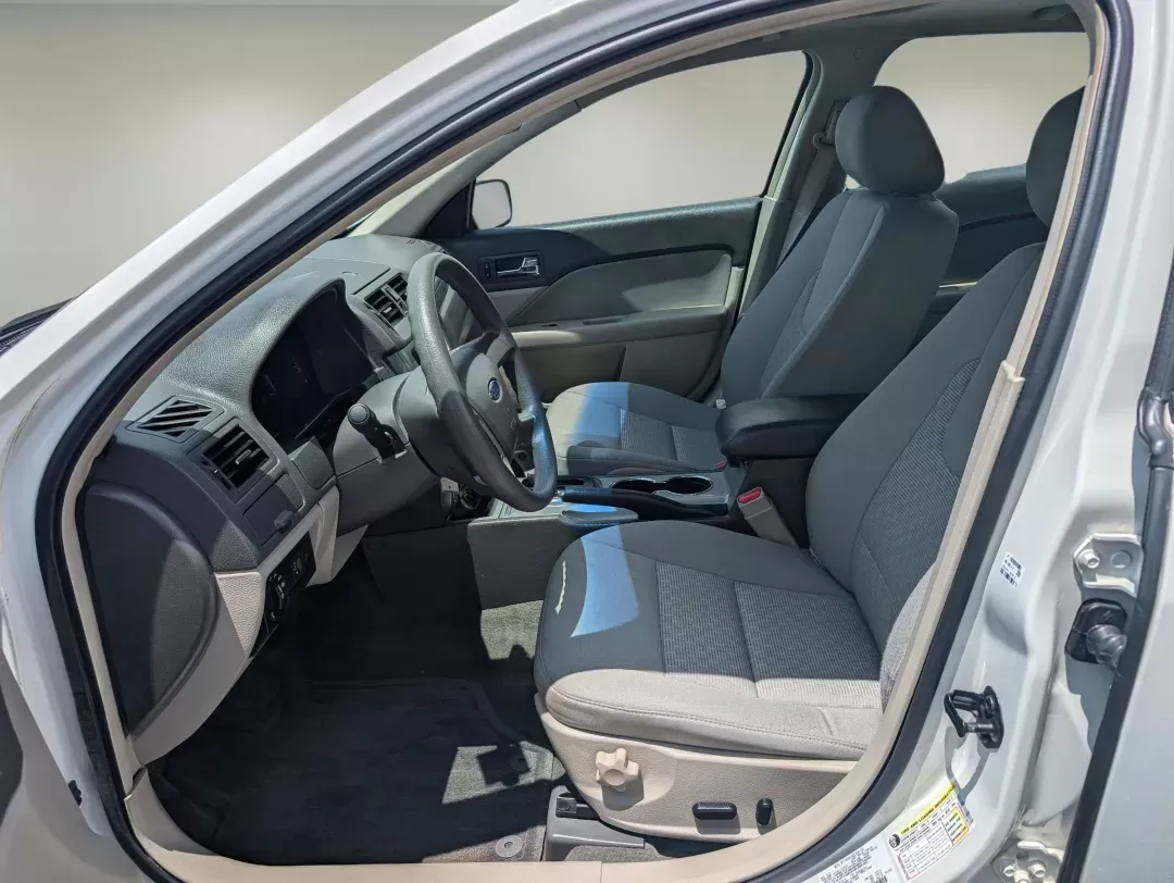 2012 Ford Fusion SE (3FAHP0HAXCR) with an Gas I4 2.5L/152 engine, 6-Speed Automatic transmission, located at 3959 U.S. 80 W, Phenix City, AL, 36870, (334) 297-4885, 32.469296, -85.135185 - **Your Next Adventure Awaits: 2012 Ford Fusion SE at Gils Auto - Phenix City, AL!**<br /> <br /> Are you searching for the perfect blend of reliability, comfort, and style for your daily adventures? Look no further! The 2012 Ford Fusion SE is not just a sedan; it's your ticket to a stress-free commu - Photo#10