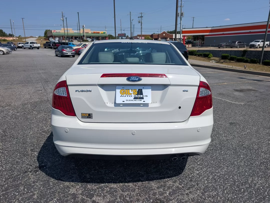 2012 Ford Fusion SE (3FAHP0HAXCR) with an Other engine, located at 3959 U.S. 80 W, Phenix City, AL, 36870, (334) 297-4885, 32.469296, -85.135185 - **Discover Your Next Adventure with the 2012 Ford Fusion SE at Gils Auto in Phenix City, AL!**<br /> <br /> Are you looking for a reliable and stylish sedan that perfectly balances comfort and performance? The 2012 Ford Fusion SE is your perfect companion for everyday commutes or weekend getaways. W - Photo#6