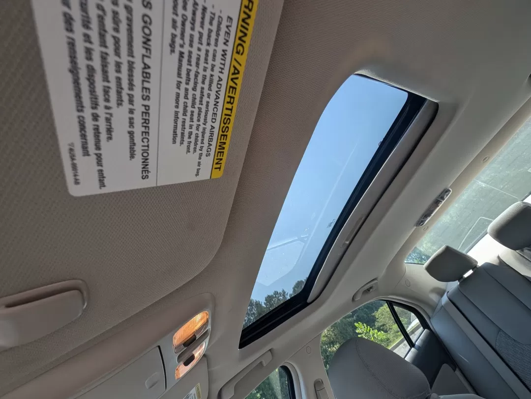 2012 Ford Fusion SE (3FAHP0HAXCR) with an Other engine, located at 3959 U.S. 80 W, Phenix City, AL, 36870, (334) 297-4885, 32.469296, -85.135185 - **Discover Your Next Adventure with the 2012 Ford Fusion SE at Gils Auto in Phenix City, AL!**<br /> <br /> Are you looking for a reliable and stylish sedan that perfectly balances comfort and performance? The 2012 Ford Fusion SE is your perfect companion for everyday commutes or weekend getaways. W - Photo#17