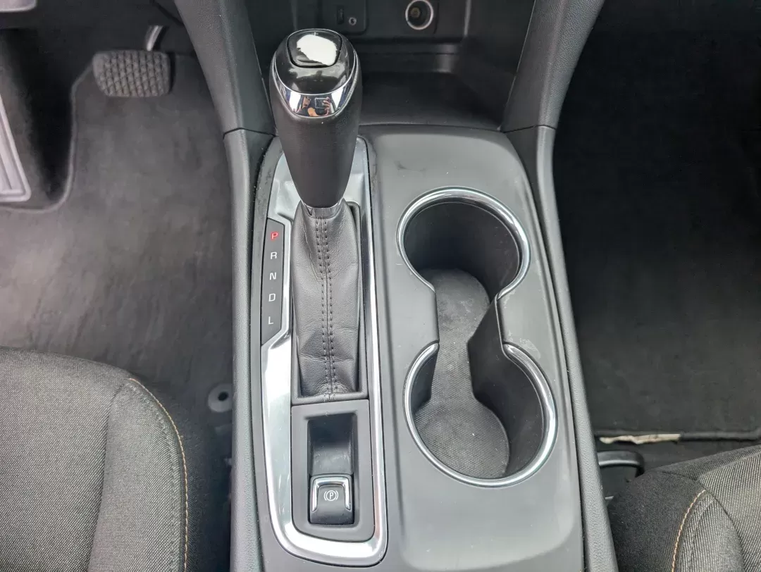 2018 /Jet Black Chevrolet Equinox LT (3GNAXJEV6JS) with an Turbocharged Gas I4 1.5L/ engine, 6-Speed Automatic transmission, located at 3959 U.S. 80 W, Phenix City, AL, 36870, (334) 297-4885, 32.469296, -85.135185 - 2018 Chevrolet Equinox LT - Photo#12
