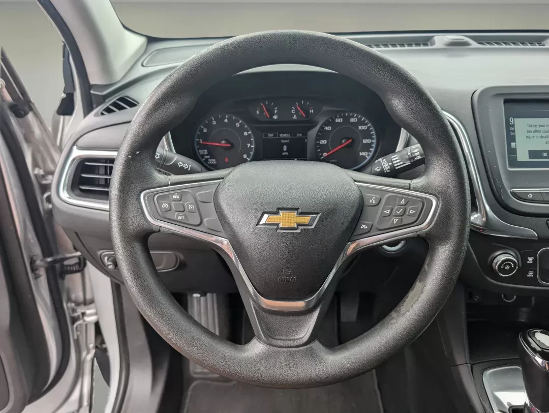 2018 /Jet Black Chevrolet Equinox LT (3GNAXJEV6JS) with an Turbocharged Gas I4 1.5L/ engine, 6-Speed Automatic transmission, located at 3959 U.S. 80 W, Phenix City, AL, 36870, (334) 297-4885, 32.469296, -85.135185 - 2018 Chevrolet Equinox LT - Photo#16