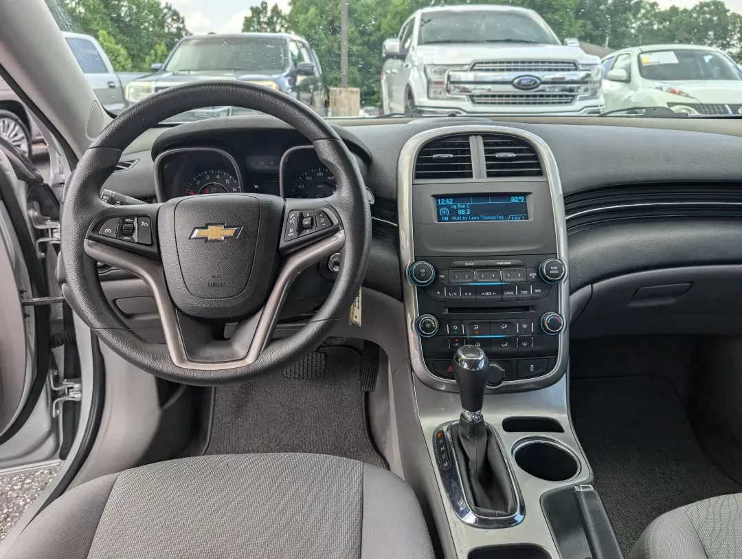 2015 /Jet Black/Titanium Chevrolet Malibu LS (1G11A5SL8FU) with an Gas I4 2.5L/150 engine, 6-Speed Automatic transmission, located at 3959 U.S. 80 W, Phenix City, AL, 36870, (334) 297-4885, 32.469296, -85.135185 - 2015 Chevrolet Malibu LS - Photo#11
