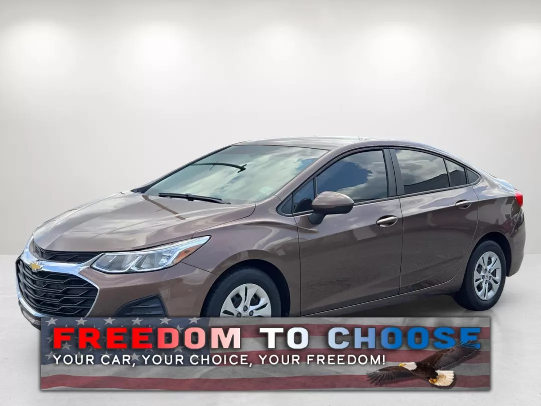 photo of 2019 Chevrolet Cruze LS