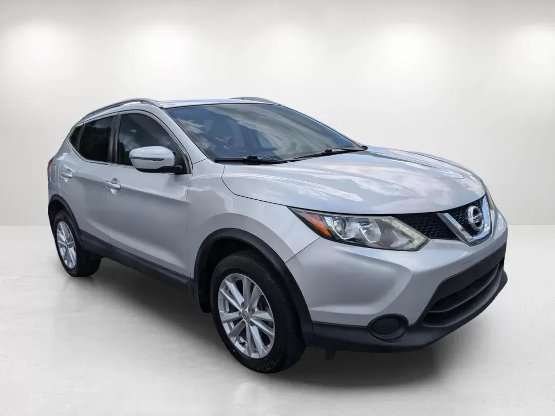 2017 /Charcoal Nissan Rogue Sport SV (JN1BJ1CP3HW) with an Regular Unleaded I-4 2.0 L/122 engine, 1-Speed CVT w/OD transmission, located at 3959 U.S. 80 W, Phenix City, AL, 36870, (334) 297-4885, 32.469296, -85.135185 - 2017 Nissan Rogue Sport SV - Photo#2