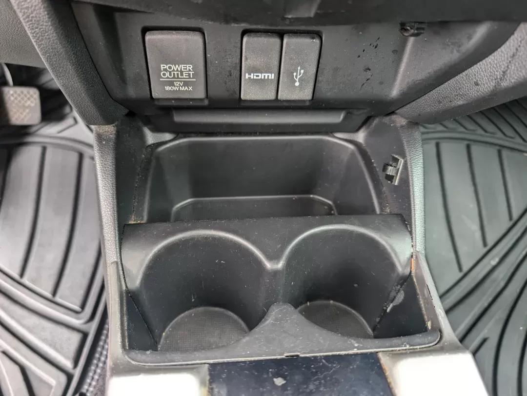 2015 Honda Fit (3HGGK5H85FM) with an Regular Unleaded I-4 1.5 L/91 engine, 1-Speed CVT w/OD transmission, located at 521 Old Farm Lane Rd, Prattville, AL, 36066, (334) 325-1505, 32.482460, -86.416367 - 2015 Honda Fit - Photo#15