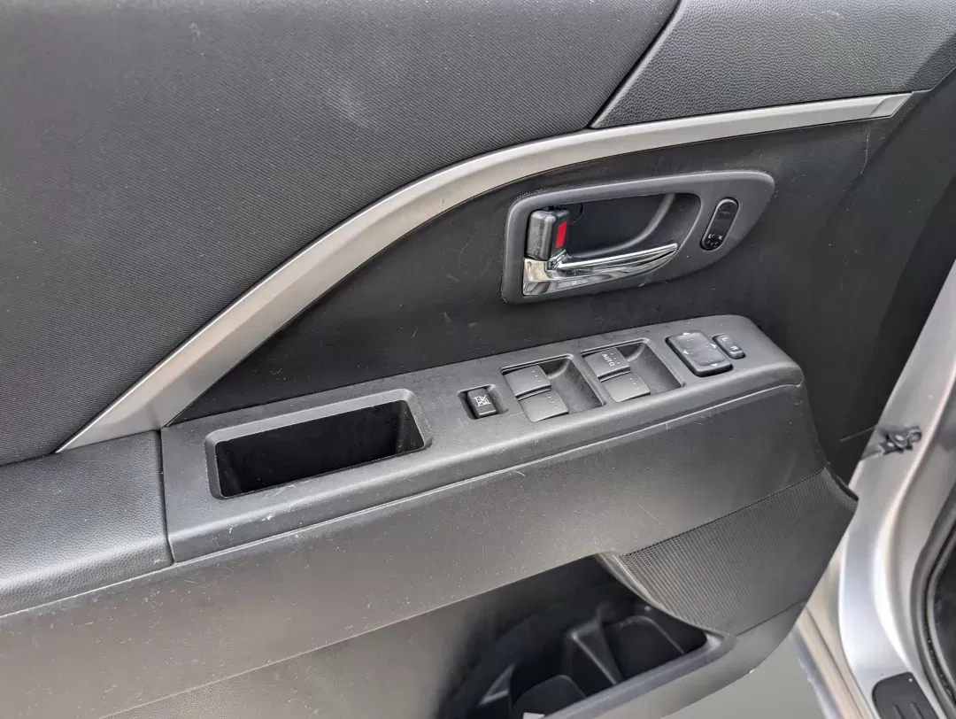 2014 /Black Mazda Mazda5 Sport (JM1CW2BL8E0) with an Regular Unleaded I-4 2.5 L/152 engine, 5-Speed Automatic w/OD transmission, located at 7000 Northlake Connector, Columbus, GA, 31904, (706) 987-8085, 32.524975, -84.978134 - 2014 Mazda Mazda5 Sport - Photo#8
