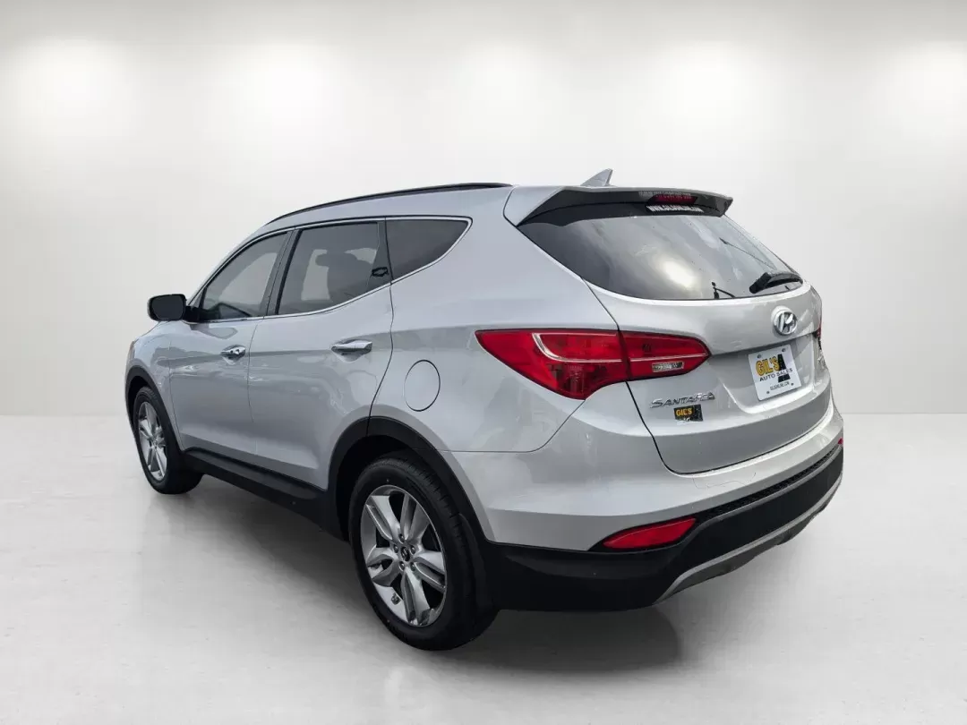 2013 /Black Hyundai Santa Fe 2.0T Sport (5XYZUDLA0DG) with an Turbocharged Gas I4 2.0L/122 engine, 6-Speed Automatic w/Manual Shift transmission, located at 521 Old Farm Lane Rd, Prattville, AL, 36066, (334) 325-1505, 32.482460, -86.416367 - 2013 Hyundai Santa Fe 2.0T Sport - Photo#6