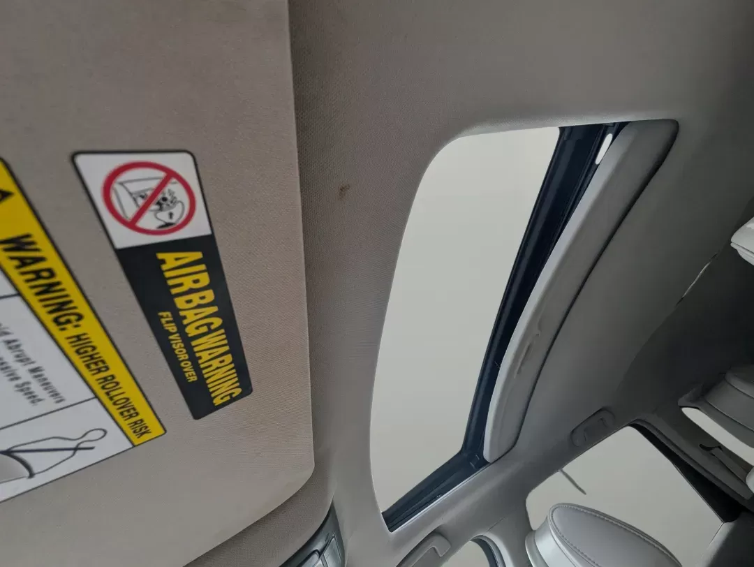 2010 Acura MDX Technology Pkg (2HNYD2H68AH) with an Other engine, located at 3959 U.S. 80 W, Phenix City, AL, 36870, (334) 297-4885, 32.469296, -85.135185 - 2010 Acura MDX Technology Pkg - Photo#16