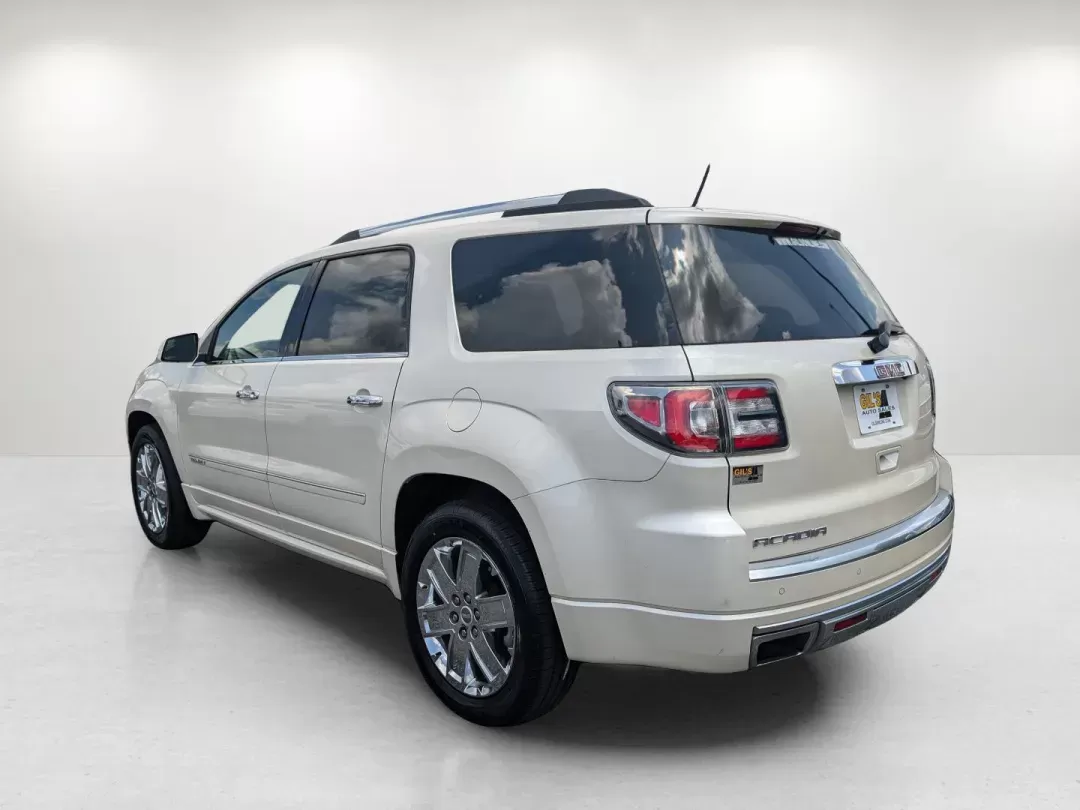 2014 /Cocoa Dune GMC Acadia Denali (1GKKRTKD9EJ) with an Gas V6 3.6L/220 engine, 6-Speed Automatic transmission, located at 3959 U.S. 80 W, Phenix City, AL, 36870, (334) 297-4885, 32.469296, -85.135185 - 2014 GMC Acadia Denali - Photo#6