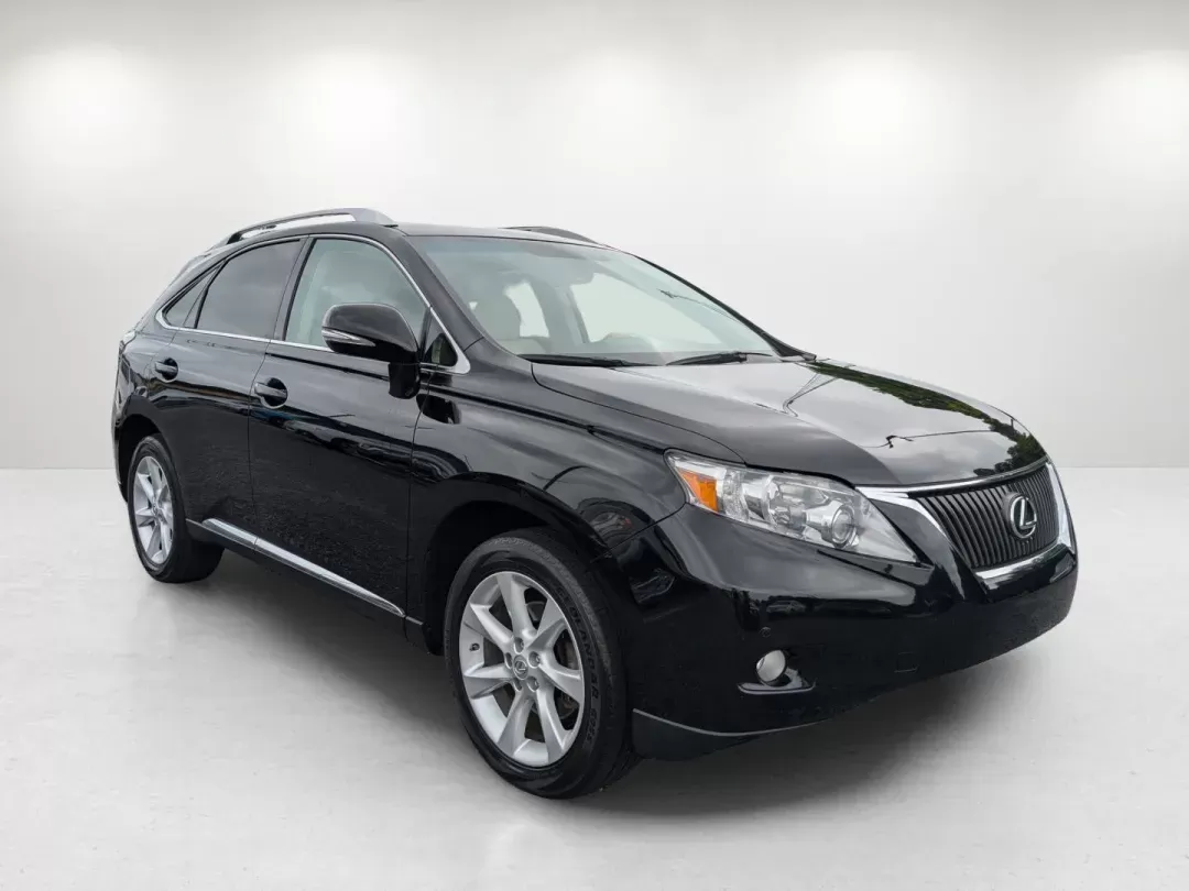 2010 Lexus RX 350 (2T2BK1BA0AC) with an Gas V6 3.5L/211 engine, 6-Speed Automatic w/OD Sequential-Shift transmission, located at 7000 Northlake Connector, Columbus, GA, 31904, (706) 987-8085, 32.524975, -84.978134 - 2010 Lexus RX 350 - Photo#2