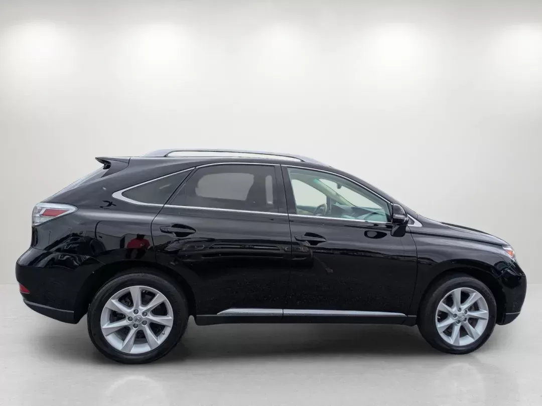 2010 Lexus RX 350 (2T2BK1BA0AC) with an Gas V6 3.5L/211 engine, 6-Speed Automatic w/OD Sequential-Shift transmission, located at 7000 Northlake Connector, Columbus, GA, 31904, (706) 987-8085, 32.524975, -84.978134 - 2010 Lexus RX 350 - Photo#3