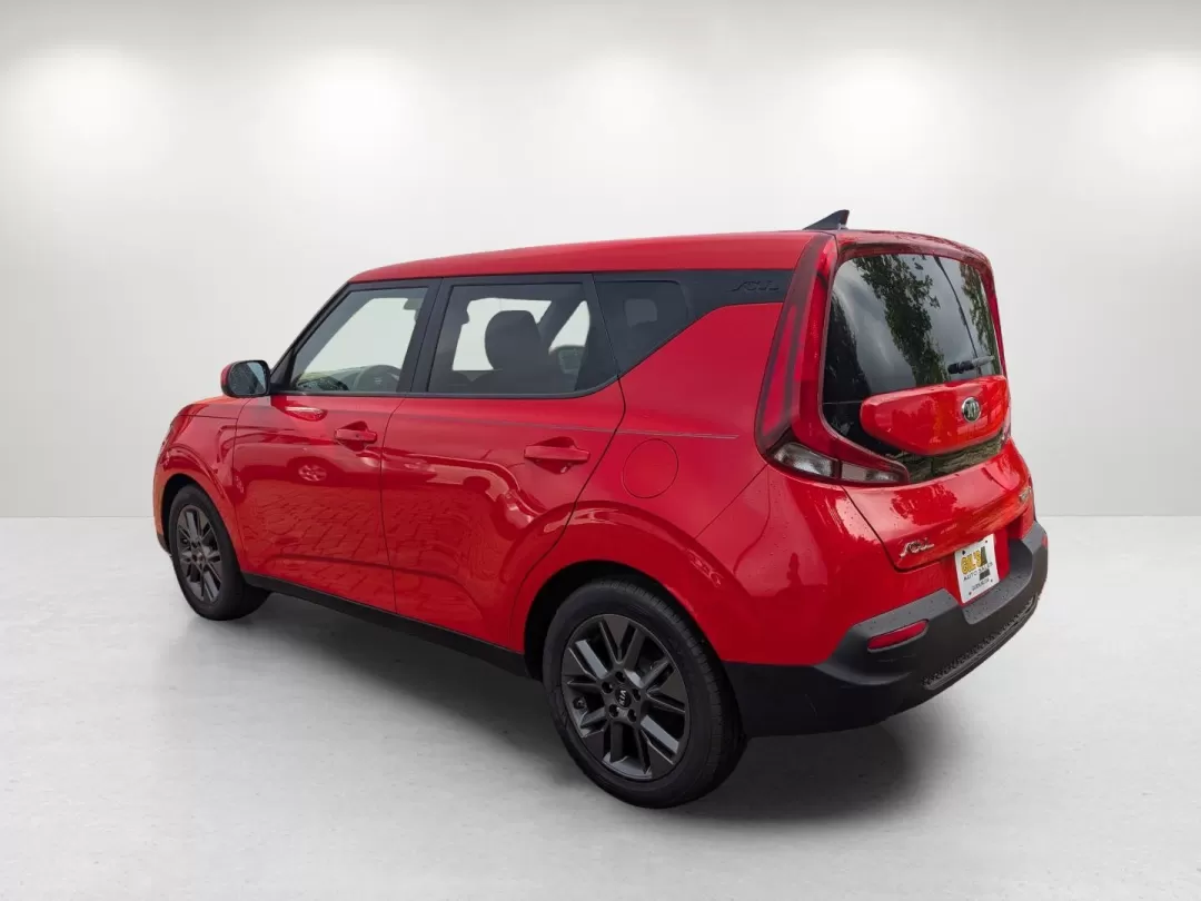 2021 /Black Kia Soul EX (KNDJ33AU3M7) with an Other engine, located at 7000 Northlake Connector, Columbus, GA, 31904, (706) 987-8085, 32.524975, -84.978134 - ### Discover the Adventure-Ready 2021 Kia Soul at Gils Auto - Columbus #2!<br /> <br /> Are you seeking a versatile vehicle that can seamlessly transition from daily commutes to weekend adventures? Look no further than this **2021 Kia Soul EX** at **Gils Auto - Columbus #2**. Perfect for growing fam - Photo#7