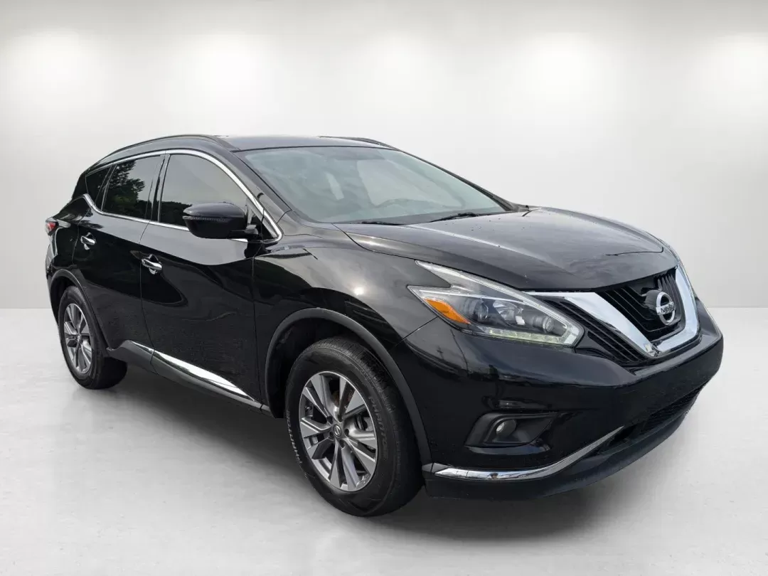 2018 /Graphite Nissan Murano SV (5N1AZ2MG9JN) with an Regular Unleaded V-6 3.5 L/213 engine, 1-Speed CVT w/OD transmission, located at 1430 Gateway Drive, Opelika, AL, 36801, (334) 239-0944, 32.637871, -85.409790 - 2018 Nissan Murano SV - Photo#2