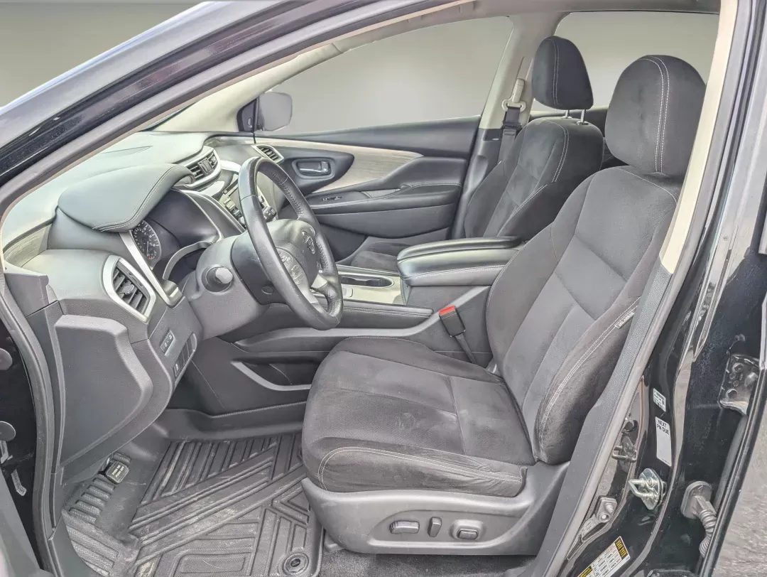 2018 /Graphite Nissan Murano SV (5N1AZ2MG9JN) with an Regular Unleaded V-6 3.5 L/213 engine, 1-Speed CVT w/OD transmission, located at 1430 Gateway Drive, Opelika, AL, 36801, (334) 239-0944, 32.637871, -85.409790 - 2018 Nissan Murano SV - Photo#9