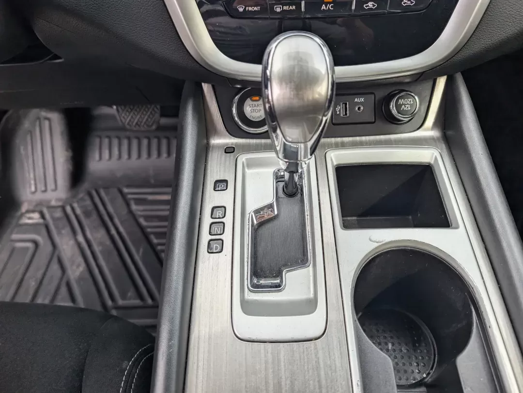 2018 /Graphite Nissan Murano SV (5N1AZ2MG9JN) with an Regular Unleaded V-6 3.5 L/213 engine, 1-Speed CVT w/OD transmission, located at 1430 Gateway Drive, Opelika, AL, 36801, (334) 239-0944, 32.637871, -85.409790 - 2018 Nissan Murano SV - Photo#13