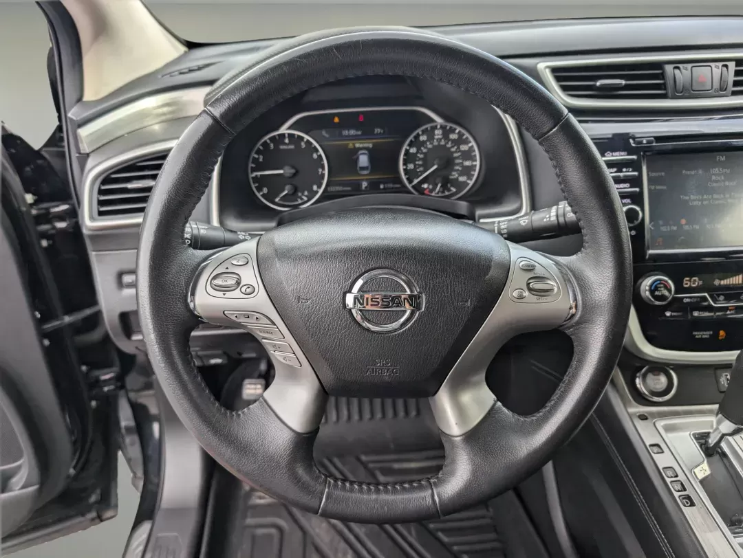 2018 /Graphite Nissan Murano SV (5N1AZ2MG9JN) with an Regular Unleaded V-6 3.5 L/213 engine, 1-Speed CVT w/OD transmission, located at 1430 Gateway Drive, Opelika, AL, 36801, (334) 239-0944, 32.637871, -85.409790 - 2018 Nissan Murano SV - Photo#15