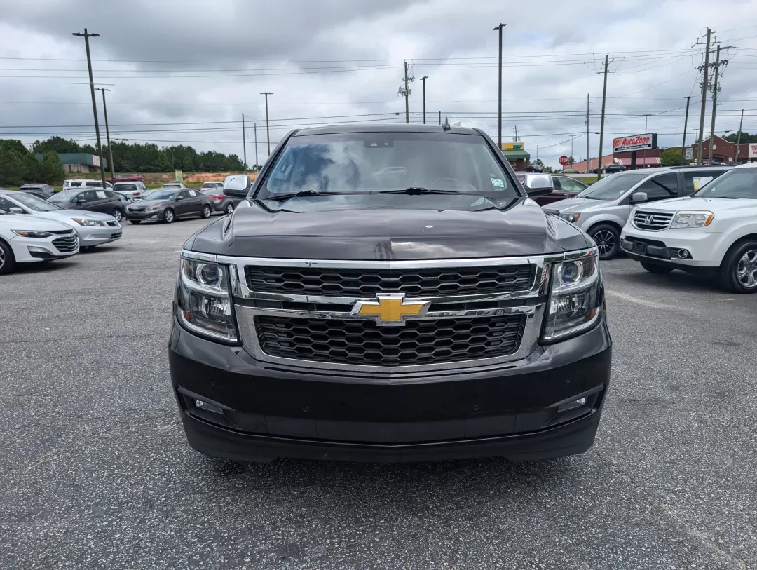 2015 /Jet Black Chevrolet Suburban LT (1GNSKJKC5FR) with an Gas/Ethanol V8 5.3L/ engine, 6-Speed Automatic transmission, located at 3959 U.S. 80 W, Phenix City, AL, 36870, (334) 297-4885, 32.469296, -85.135185 - 2015 Chevrolet Suburban LT - Photo#1