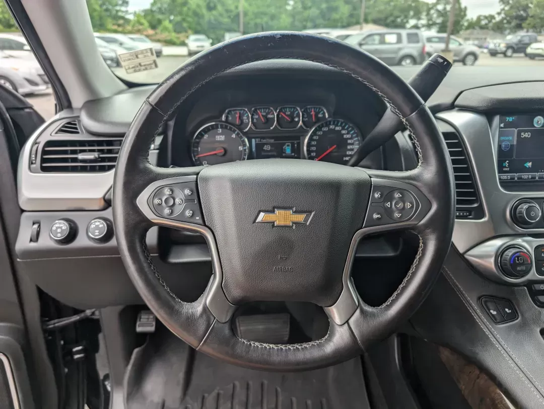 2015 /Jet Black Chevrolet Suburban LT (1GNSKJKC5FR) with an Gas/Ethanol V8 5.3L/ engine, 6-Speed Automatic transmission, located at 3959 U.S. 80 W, Phenix City, AL, 36870, (334) 297-4885, 32.469296, -85.135185 - 2015 Chevrolet Suburban LT - Photo#15