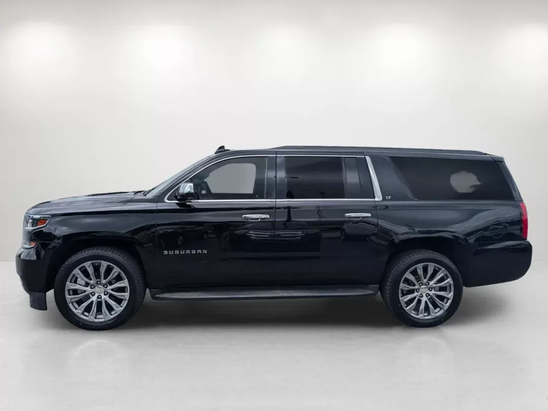 2015 /Jet Black Chevrolet Suburban LT (1GNSKJKC5FR) with an Gas/Ethanol V8 5.3L/ engine, 6-Speed Automatic transmission, located at 3959 U.S. 80 W, Phenix City, AL, 36870, (334) 297-4885, 32.469296, -85.135185 - 2015 Chevrolet Suburban LT - Photo#8