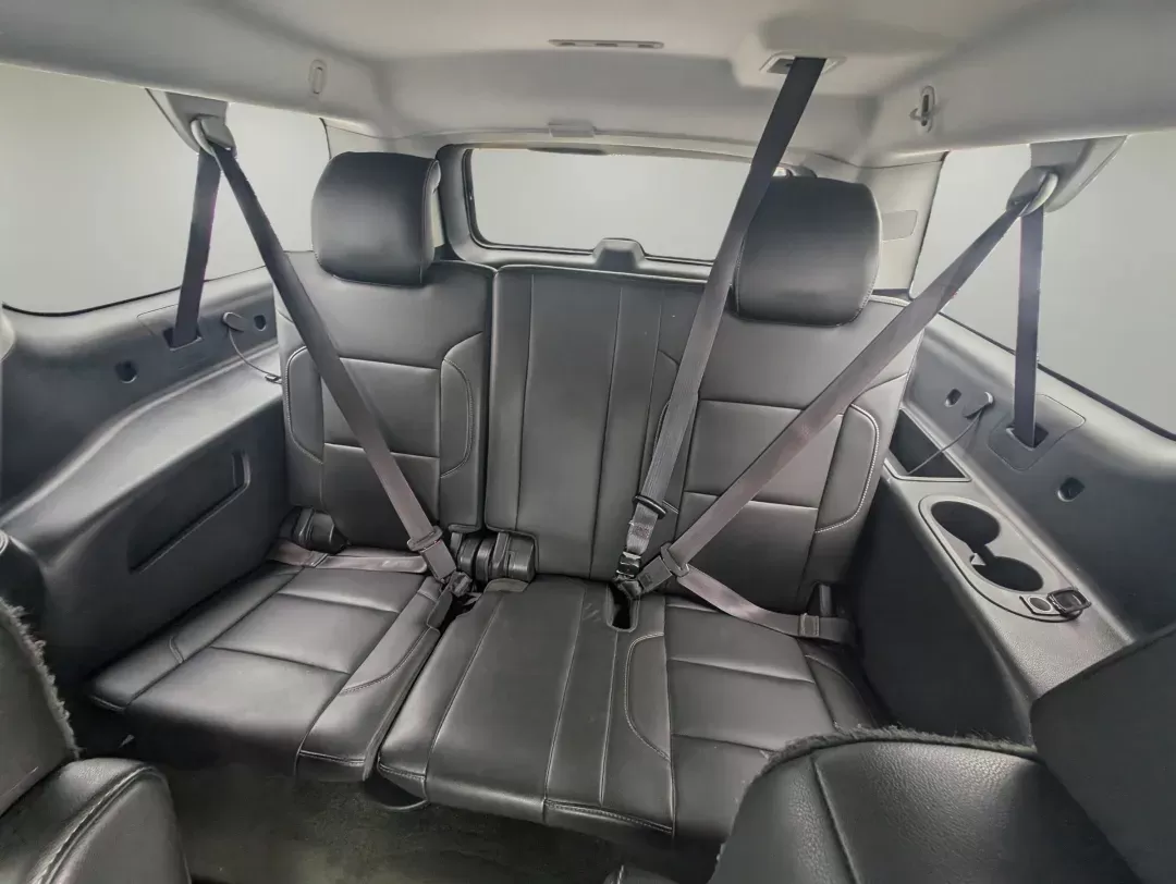 2015 /Jet Black Chevrolet Suburban LT (1GNSKJKC5FR) with an Gas/Ethanol V8 5.3L/ engine, 6-Speed Automatic transmission, located at 3959 U.S. 80 W, Phenix City, AL, 36870, (334) 297-4885, 32.469296, -85.135185 - 2015 Chevrolet Suburban LT - Photo#12