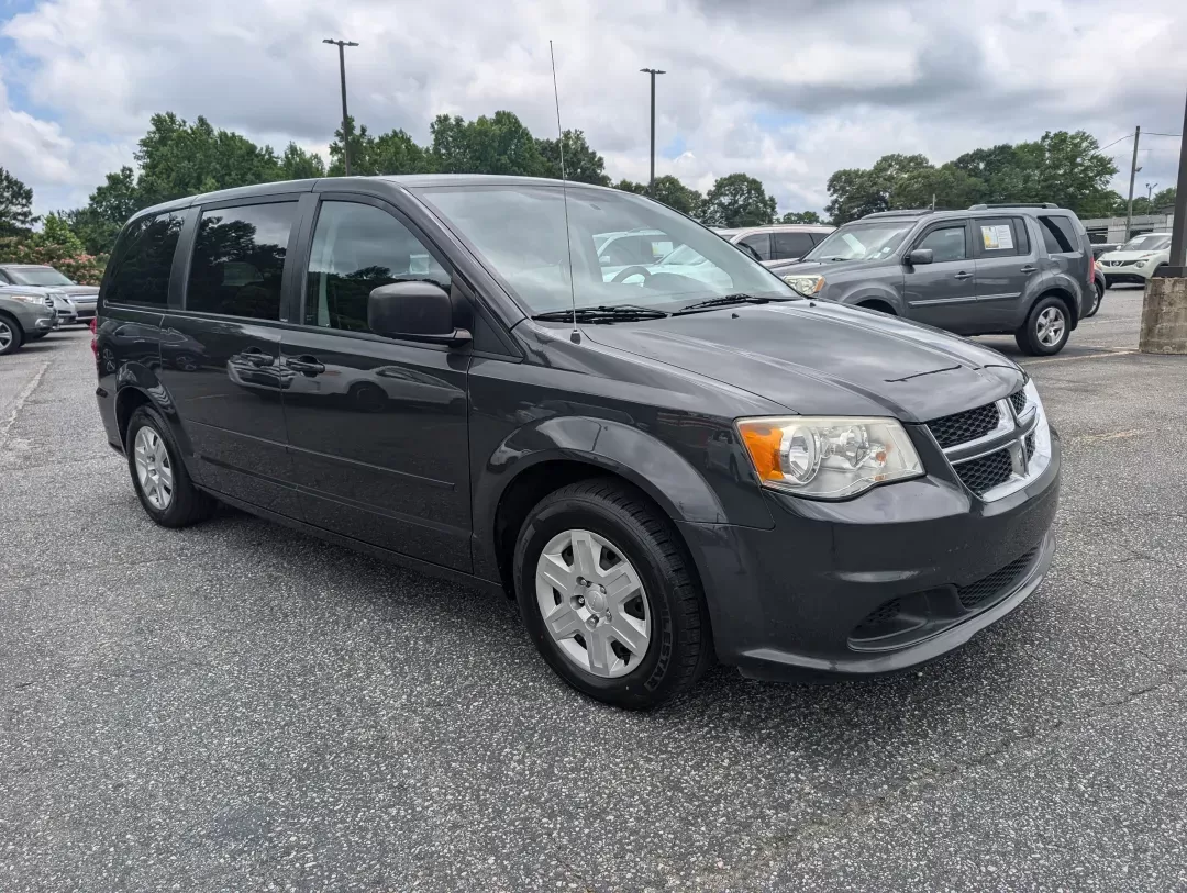 2011 /Black/Light Graystone Interior Dodge Grand Caravan Express (2D4RN4DG7BR) with an Gas/Ethanol V6 3.6L/220 engine, 6-Speed Automatic transmission, located at 3959 U.S. 80 W, Phenix City, AL, 36870, (334) 297-4885, 32.469296, -85.135185 - 2011 Dodge Grand Caravan Express - Photo#2